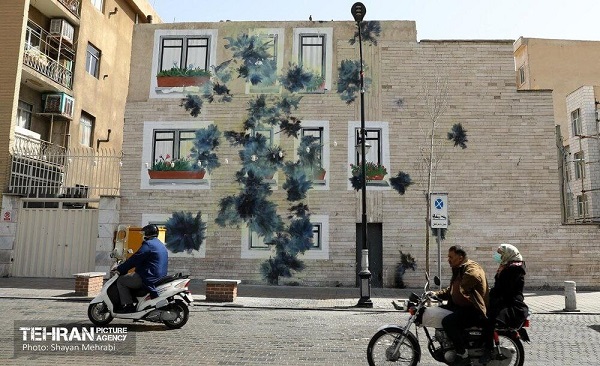 آثار چهارشنبه‌سوری بر دیوارهای شهر تهران