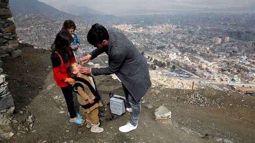 کشته شدن ۴ کارمند واکسیناسیون در افغانستان