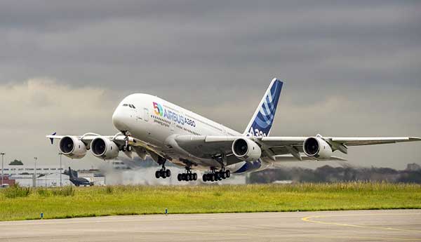 امیر قطر، هواپیمای لوکس به رئیسی هدیه داد