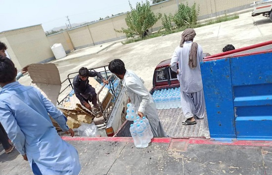 خیریه نیکوکاران راز در تلاش برای آب‌رسانی به روستاهای «سیستان و بلوچستان»