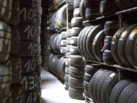 ممنوعیت واردات تایرهای 13 تا 15 قاچاق تایرهای سواری را شدت بخشید