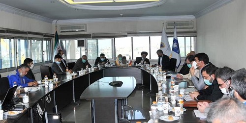 بازدید جمعی از نمایندگان تهران به همراه نایب رئیس مجلس از شرکت طراحی و تولید موتور ایران خودرو