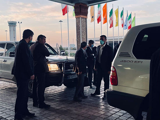 احمدی‌نژاد به دبی رفت