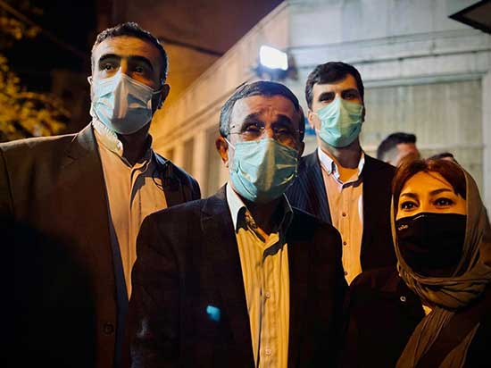 جشن تولد ۶۵سالگی احمدی‌نژاد در نارمک