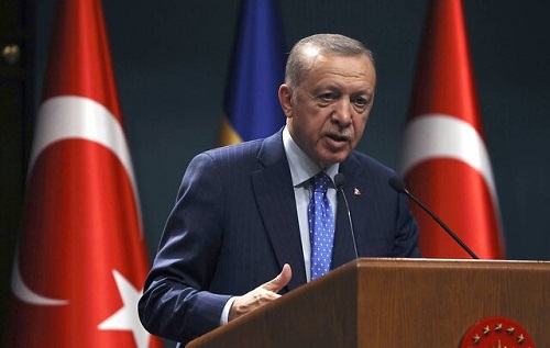 اردوغان در مناطق آسیب‌دیده ۳ ماه وضعیت فوق‌العاده اعلام کرد