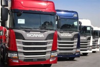 وارداتی‌های 5 سال ساخت به مالکان کامیون‌های با عمر بیش از 40 سال اختصاص یابد