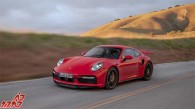 ویدیویی از مسابقه درگ پورشه 911 توربو S و تسلا مدل X