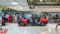 کارخانه تسلا فرمونت بیش از 1 خودرو در دقیقه تولید می کند