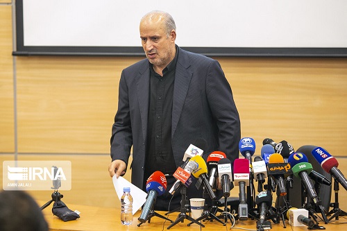 تاج:VAR تا سه ماه آینده به لیگ ایران می‌آید