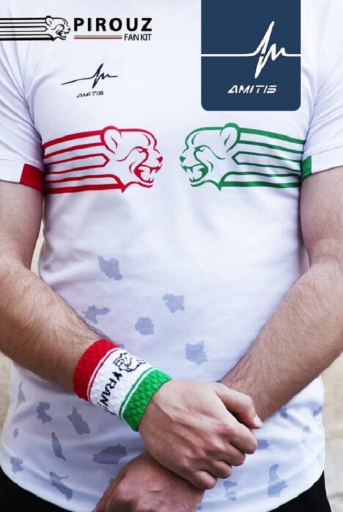 لباس طرفداران تیم ملی فوتبال در جام جهانی ۲۰۲۲ قطر رونمایی شد