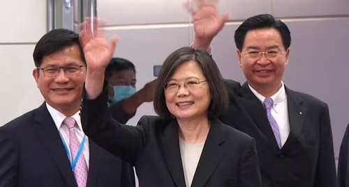 مواضع تایپه، پکن و واشنگتن درباره سفر رئیس‌جمهوری تایوان به آمریکا