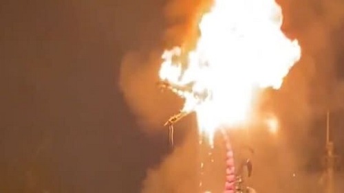 آتش گرفتن اژدهای دیزنی‌لند در کالیفرنیا