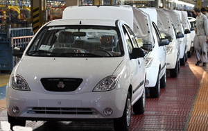 اولین محموله قطعات منفصله خودرو(CKD) محصولات سایپا به عراق صادر شد