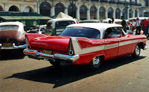 کوبایی ها در حسرت خرید خودرو خارجی 