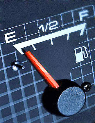3 میلیون لیتر بنزین سهمیه استانداران از ماه گذشته قطع گردید