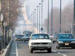 نا مناسب بودن تکنولوژی خودروها از دلایل اصلی آلودگی صوتی شهر تهران 