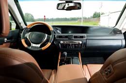 New Photos of the 2013 Lexus GS Interior


