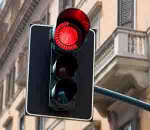 تجهیز تقاطعات پایتخت به سیستم هوشمند ثبت تخلف عبور از چراغ قرمز
