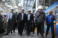 بازدید وزیر صنعت از خط تولید پژو 301