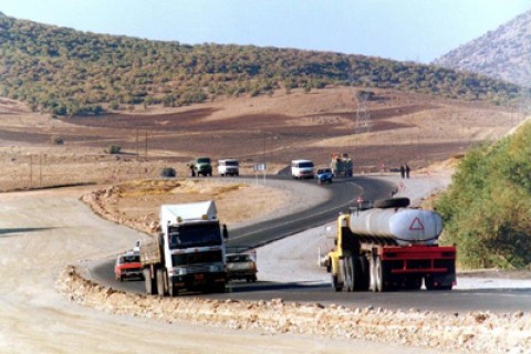 بازار سیاه لاستیک های تولید داخلی که قرار بود تنها با حواله سازمان حمل و نقل عرضه شوند