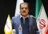 باید هزینه های مالی خودروسازان كاهش یابد