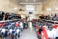 فروشگاه‌های موتورسیکلت و دوچرخه تعطیل و لوازم یدکی‌ها باز هستند