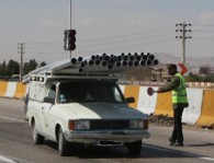 وانت بارهای حامل اقلام و نیازمندی های مردم برای تردد در شهر و جاده مجاز می باشند