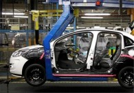 تامین قطعات الکترونیکی و قوای محرکه خودروهای برقی و هوشمند از چالش‌های زنجیره تامین خودروسازی است