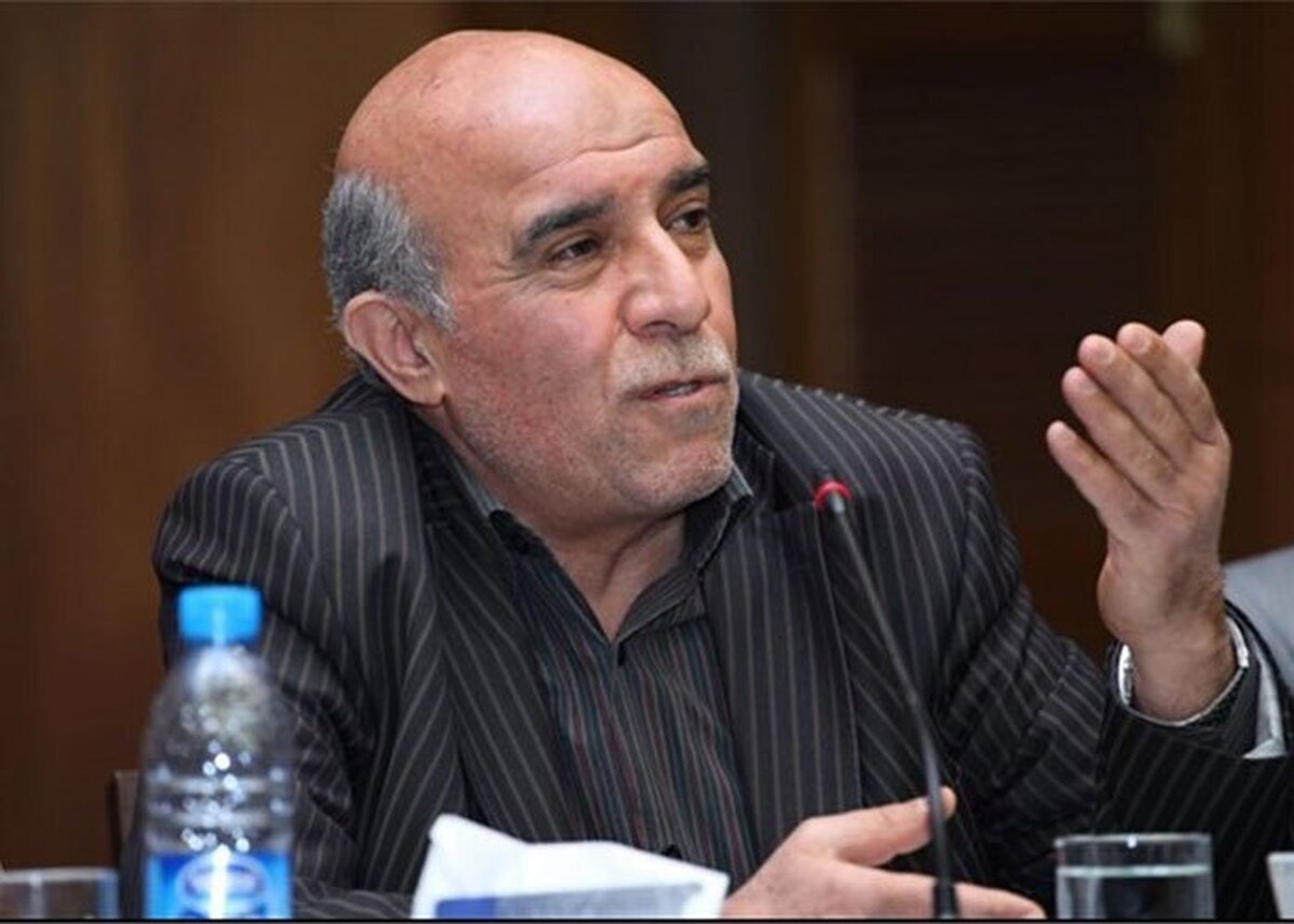 صنعت خودرو را گرفتار بوروکراسی قیمت گذاری نکنید
