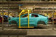 تولید خودرو در بریتانیا در نوامبر کاهش یافت، هم‌زمان تولید خودروهای برقی نسل جدید آغاز شد