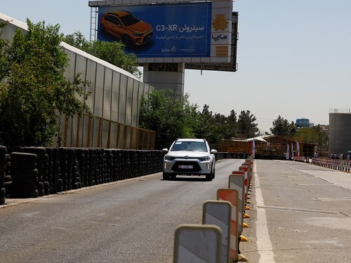 گزارش تصویری برنامه تست رانندگی خودرو سیتروئن C3-XR توسط بانوان خبرنگار