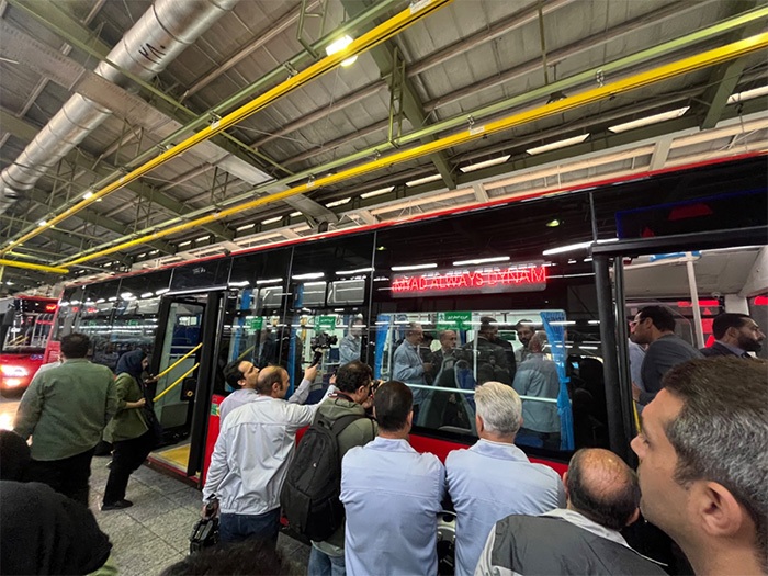 اتوبوس درون شهری زامیاد