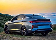 پیشتازی KMC J۷ در بین سدان‌های کشور