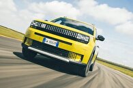 تحویل‌های فیات گرند پاندا در بریتانیا تا مارس ۲۰۲۶ به تأخیر افتاد