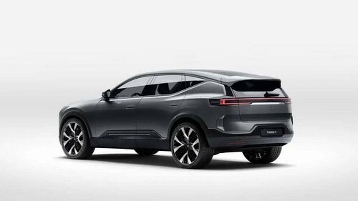 هنوز هم می‌شود پولستار 3 را با تخفیف وسوسه انگیز خرید